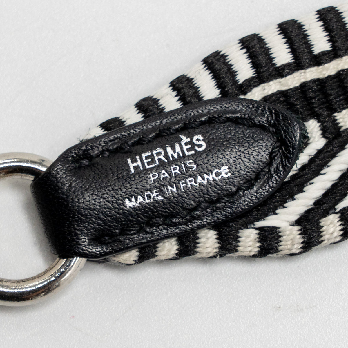hermes-85cm-canvas-swift-black-white-shw-stamp-d
