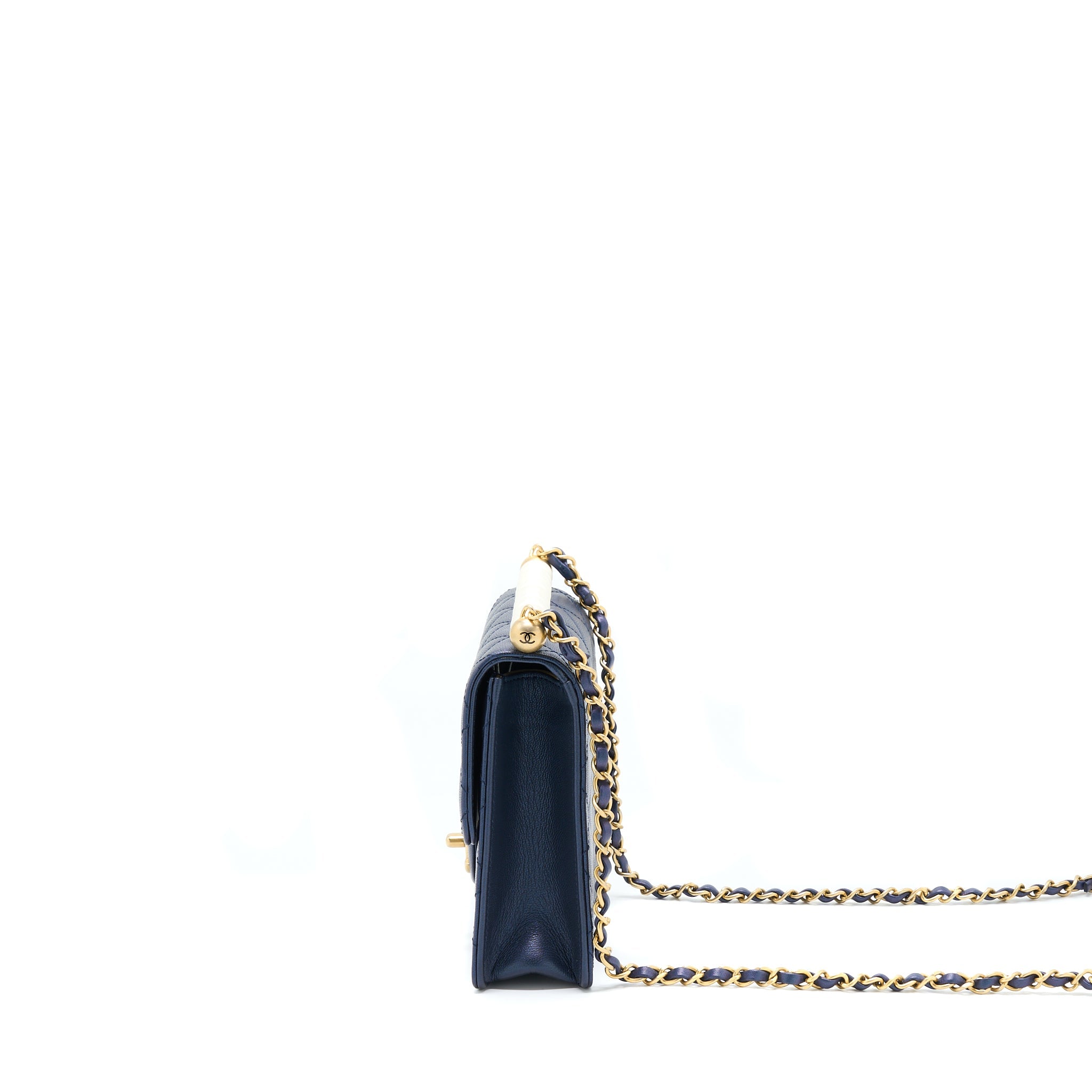 chanel-vertical-pearl-flap-bag-lambskin-dark-blue-ghw