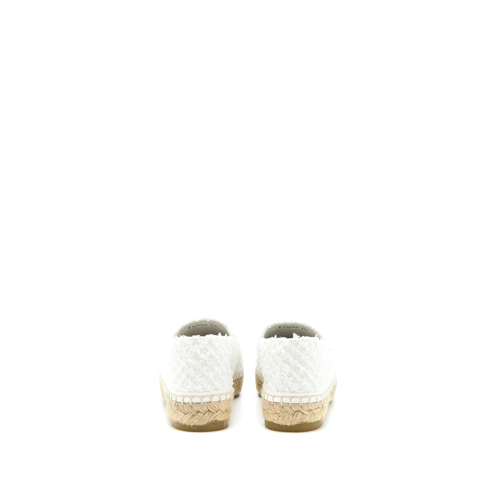 chanel-size-37-espadrilles-cotton-tweed-white-black
