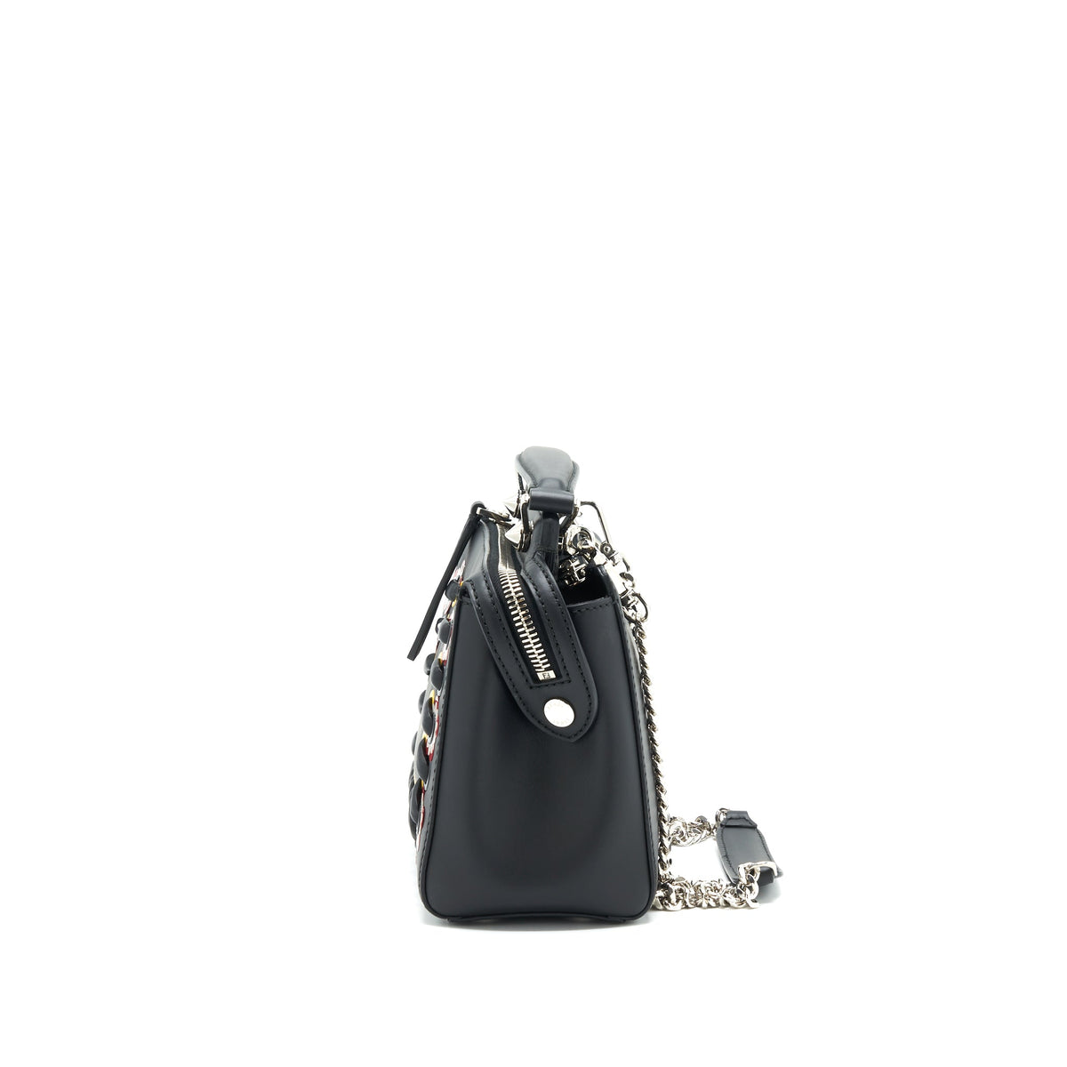fendi-dotcom-shoulder-bag-black-with-stitch-details