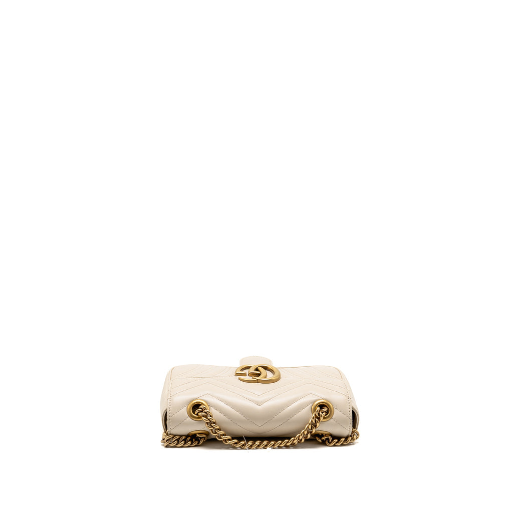 gucci-small-gg-marmont-shoulder-bag-matelasse-chevron-leather-white-ghw-1