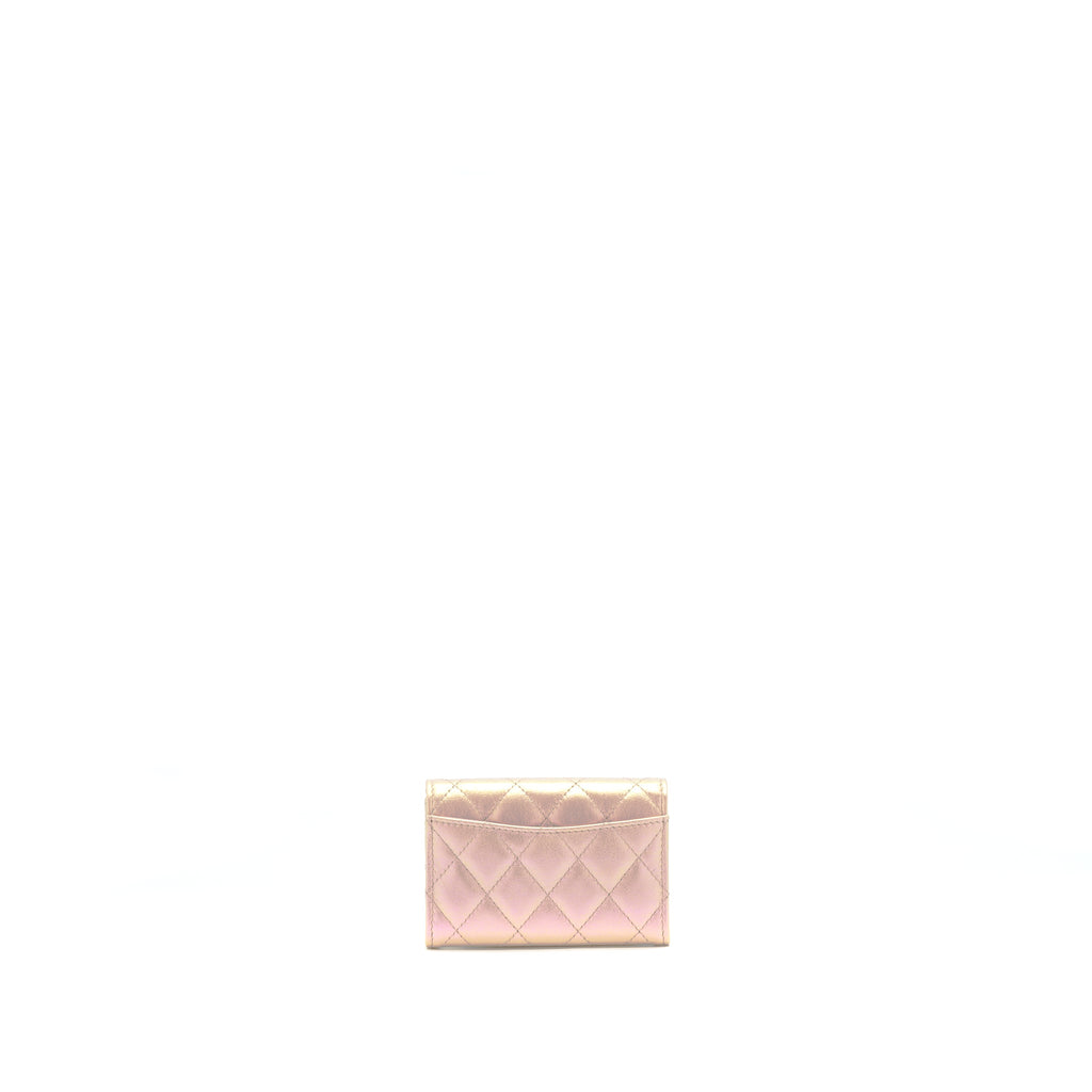 chanel-21k-iridescent-pink-flap-card-holder