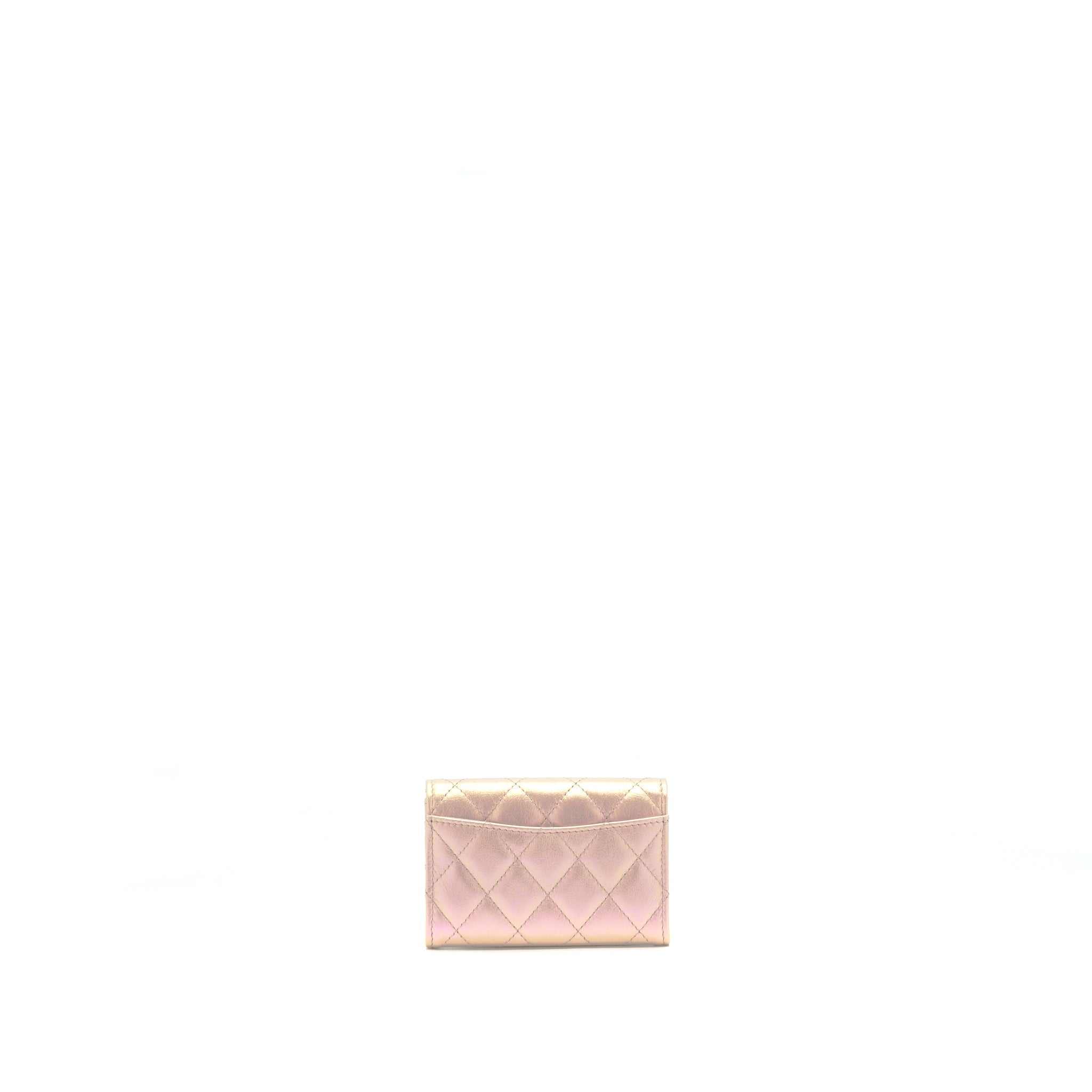 chanel-21k-iridescent-pink-flap-card-holder