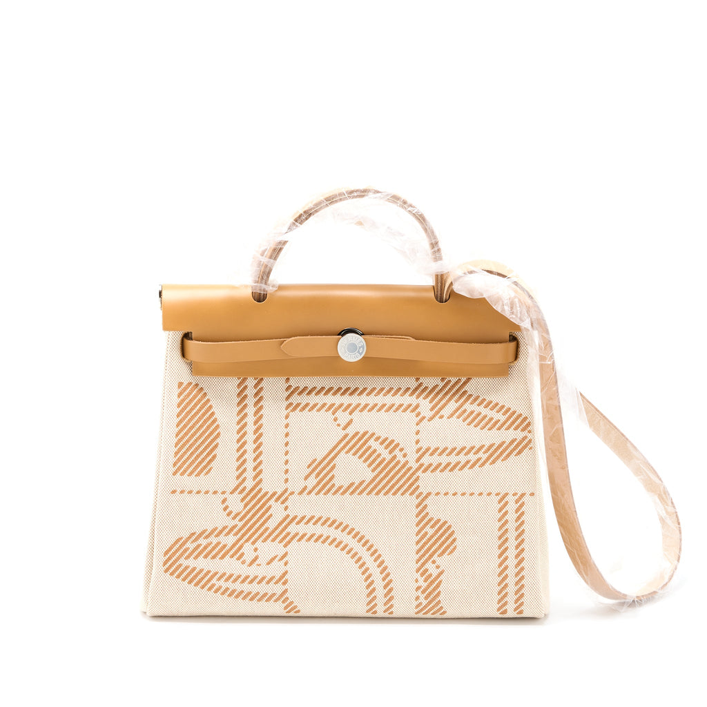 copy-of-hermes-herbag-zip-31-toile-en-relief-canvas-leather-brides-sable-ecru-beige-nat-sable-shw-stamp-z