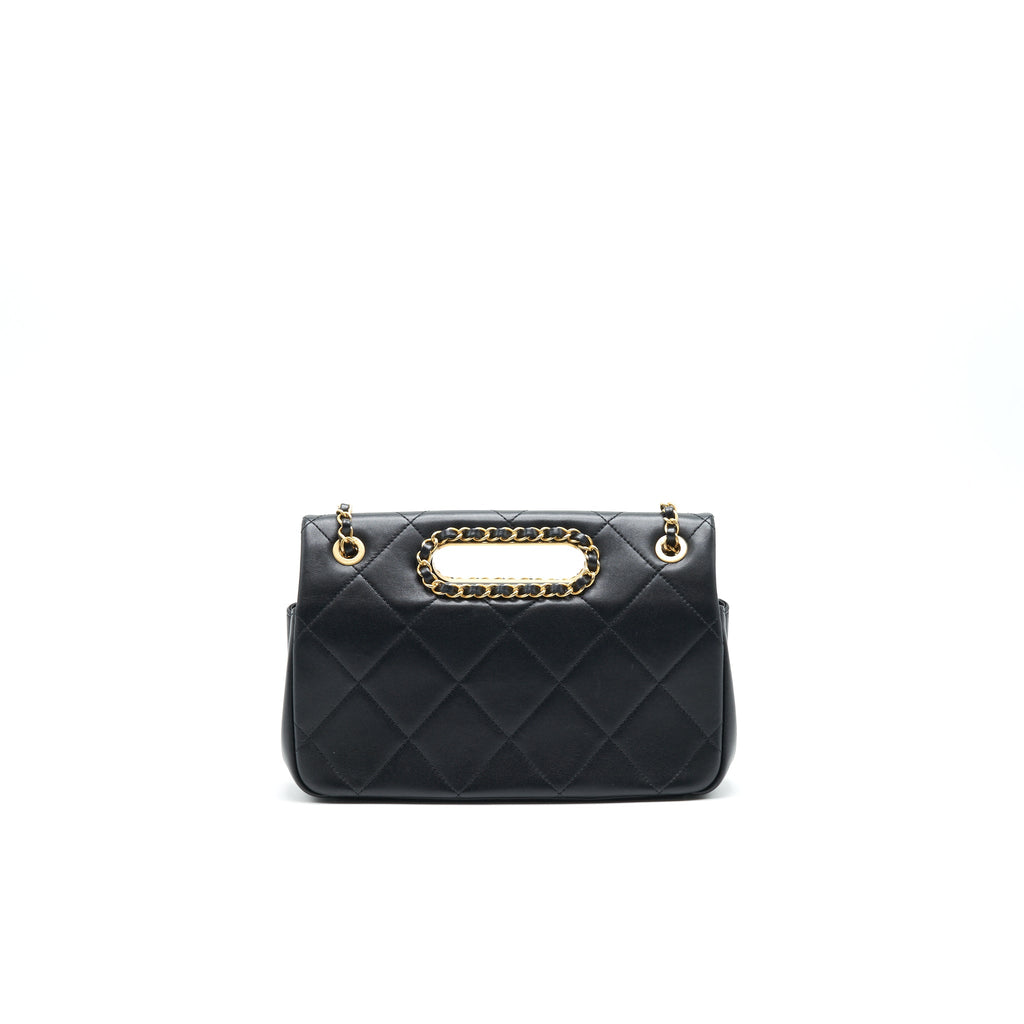 chanel-20p-a-real-catch-flap-bag-black
