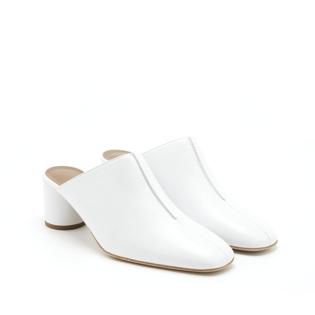 hermes-37-5-mules-blanc