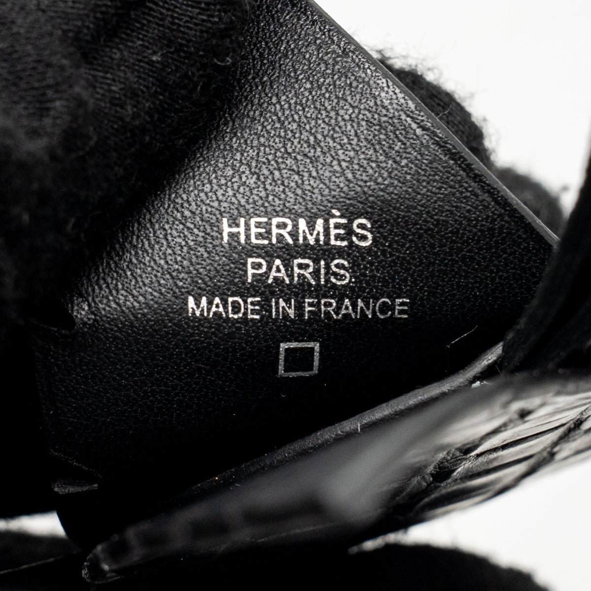 hermes-birdy-touch-charm-matte-mississippiensis-alligator-lizard-epsom-lambskin-black-shw-stamp-k