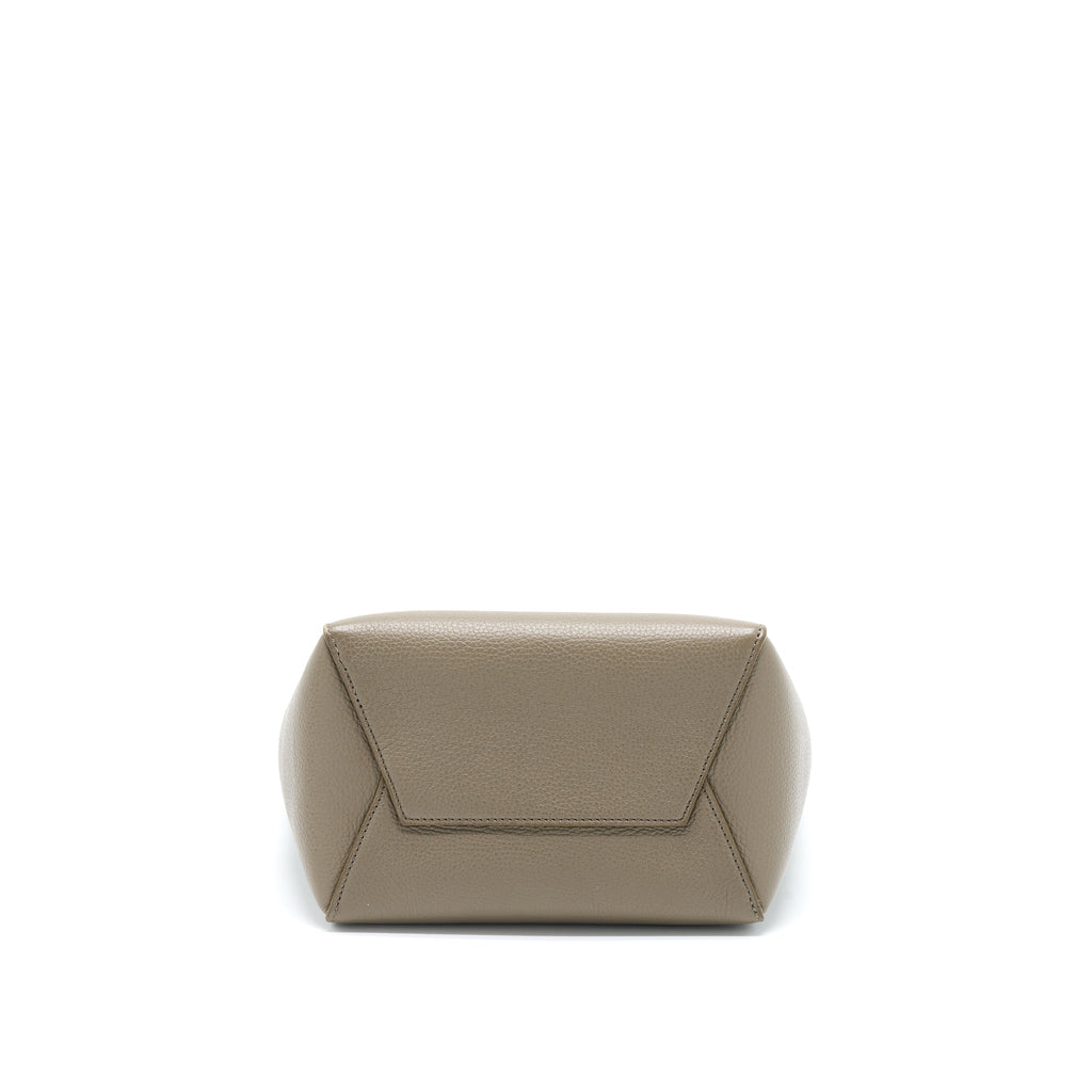 celine-small-sangle-bucket-bag-light-grey-ghw