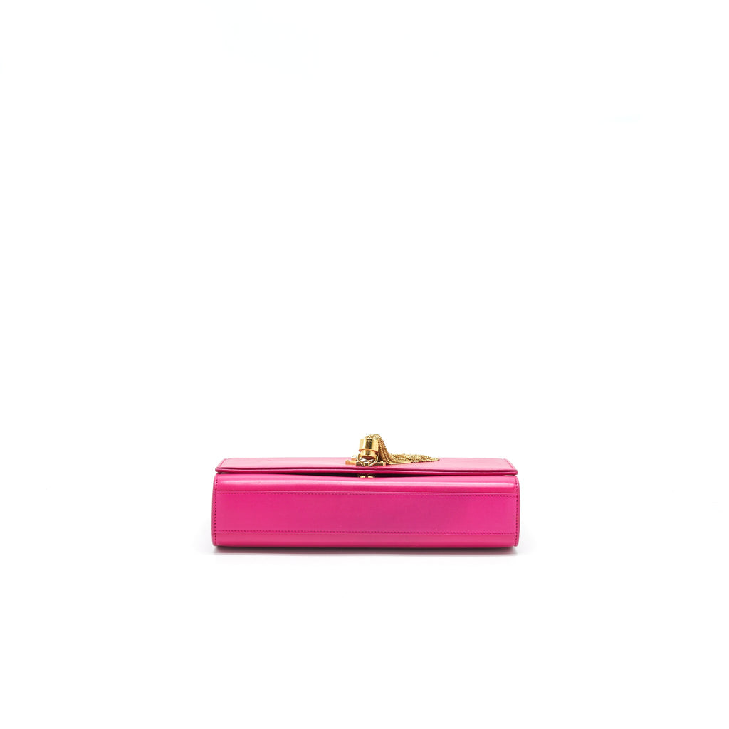 saint-laurent-ysl-medium-kate-bag-with-tassel-in-hot-pink