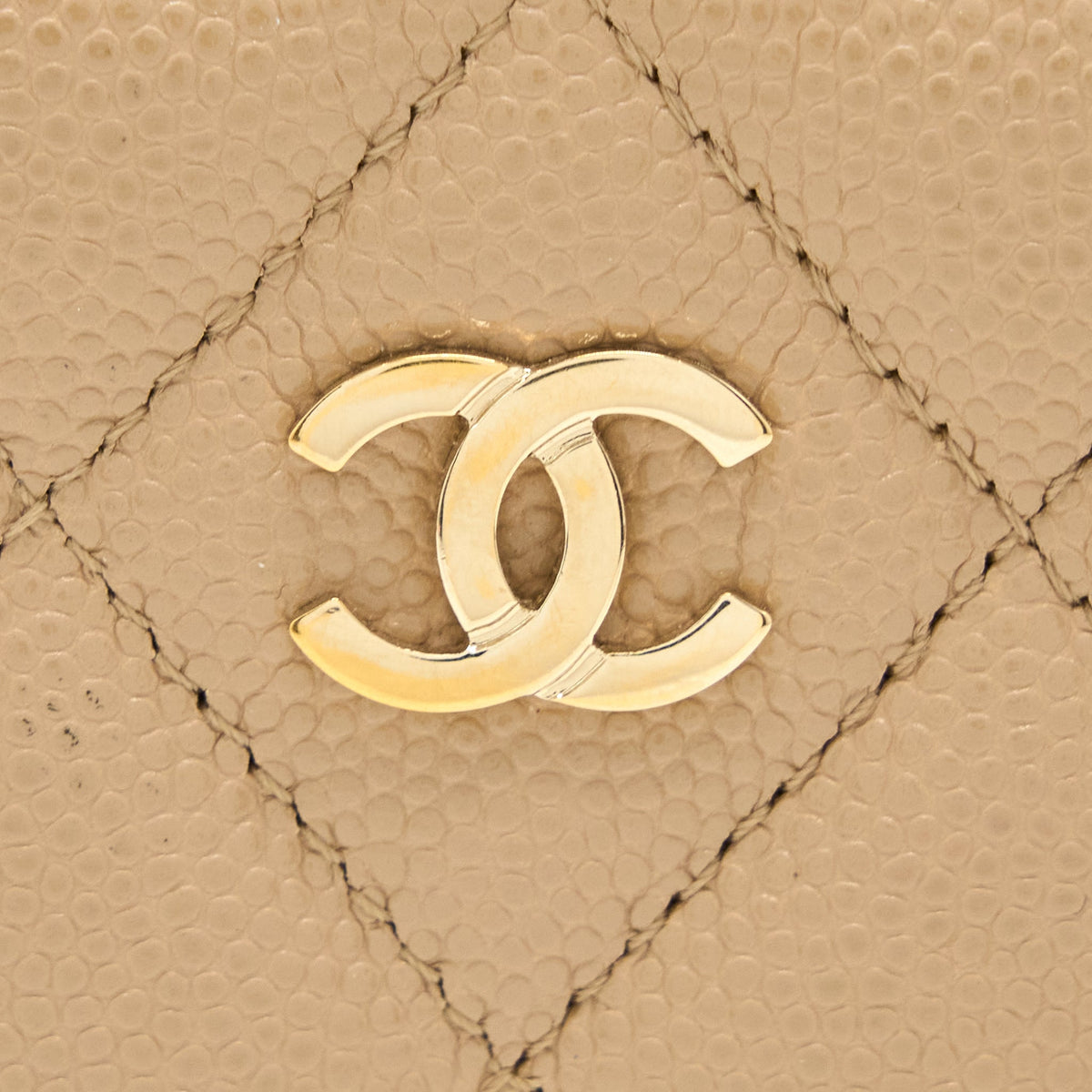 chanel-classic-card-holder-caviar-dark-beige-ghw