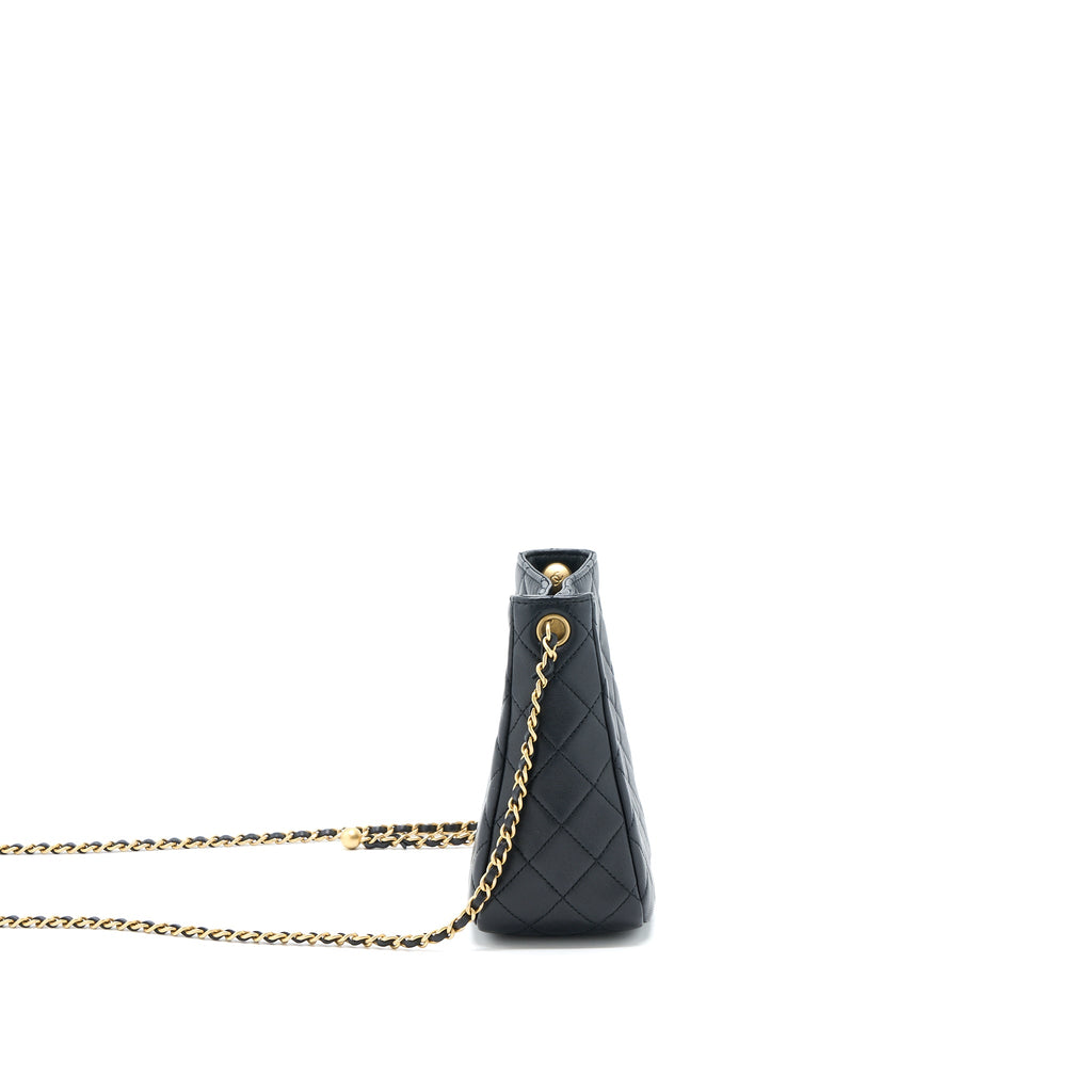 chanel-23c-pearl-crush-hobo-bag-lambskin-black-brushed-ghw-microchip-1