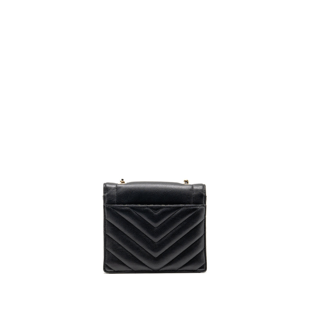 chanel-envelope-square-flap-bag