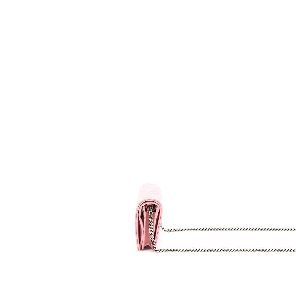 gucci-marmont-card-holder-chain-calfskin-pink-shw