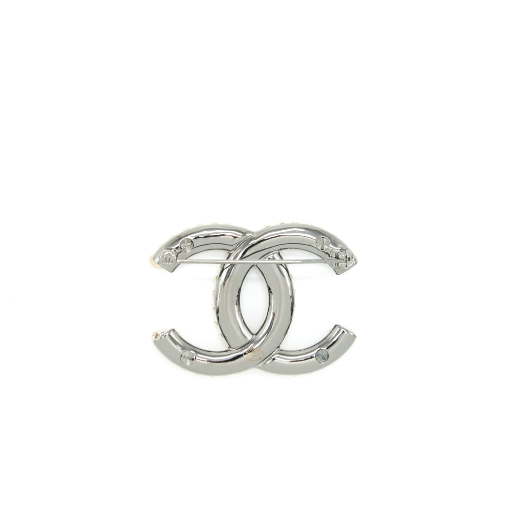 chanel-cc-logo-mini-hearts-brooch-light-gold-tone