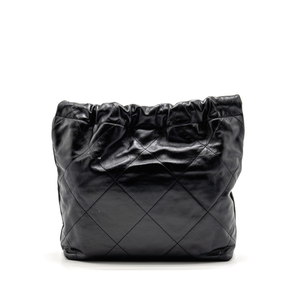chanel-22-black-4
