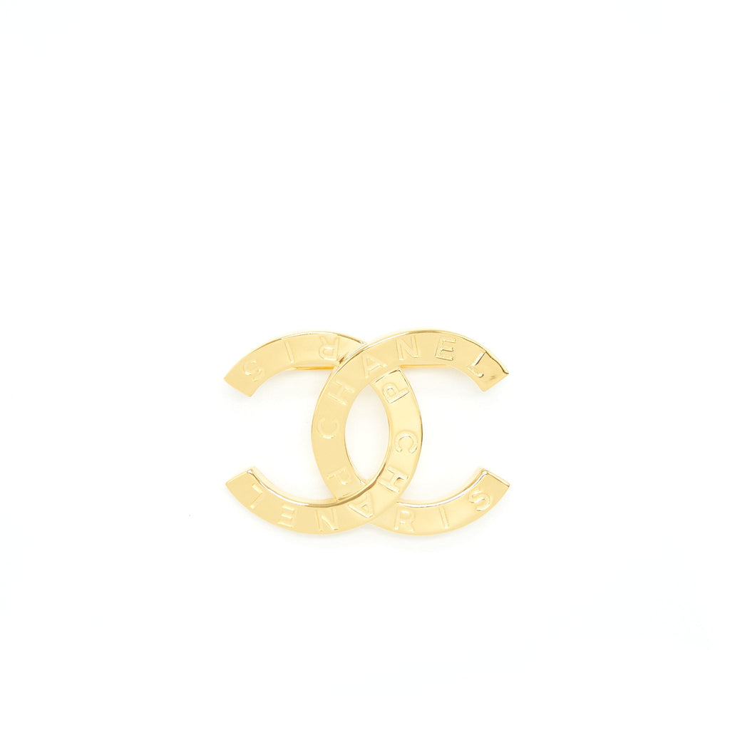 chanel-cc-logo-with-letter-brooch-light-gold-tone