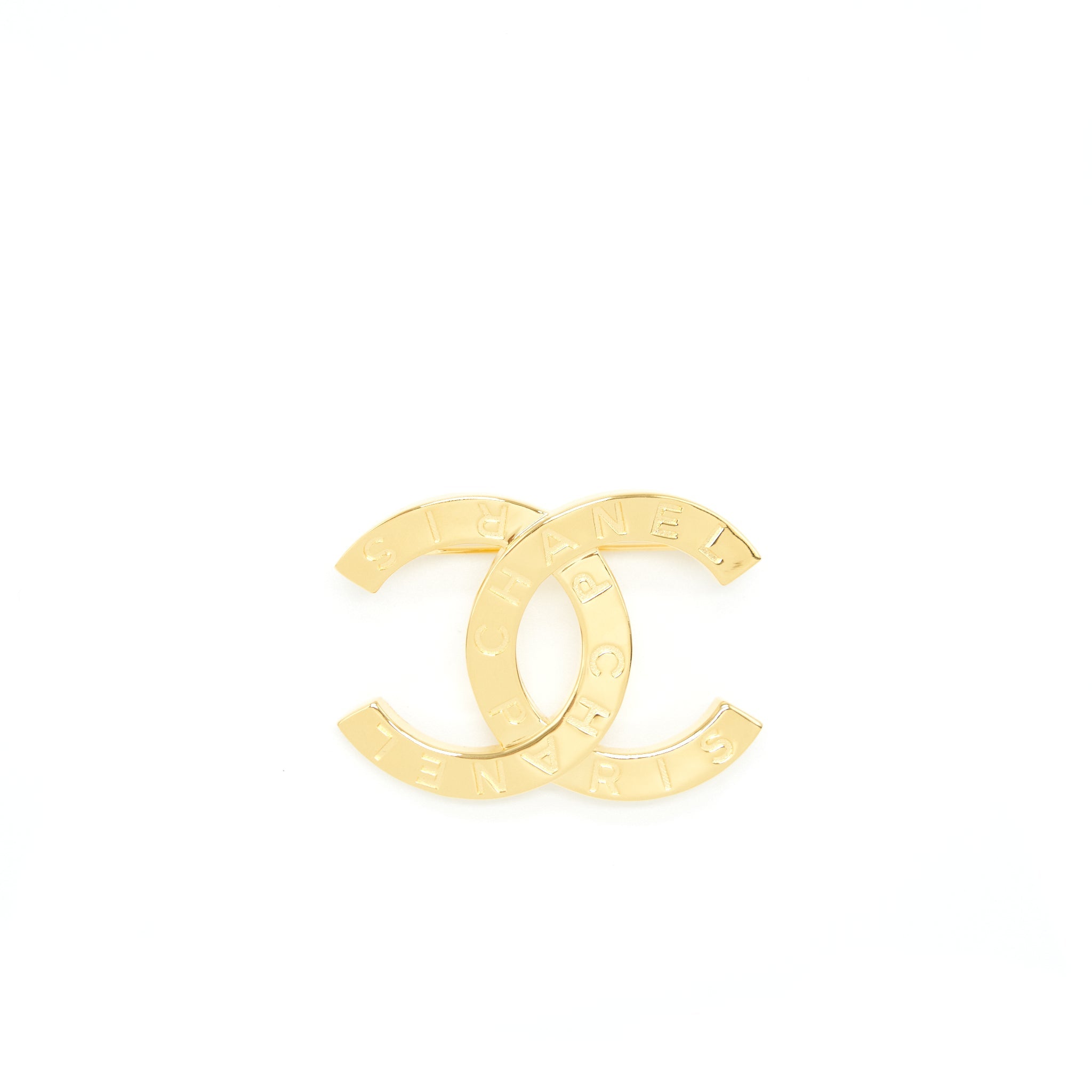 chanel-cc-logo-with-letter-brooch-light-gold-tone