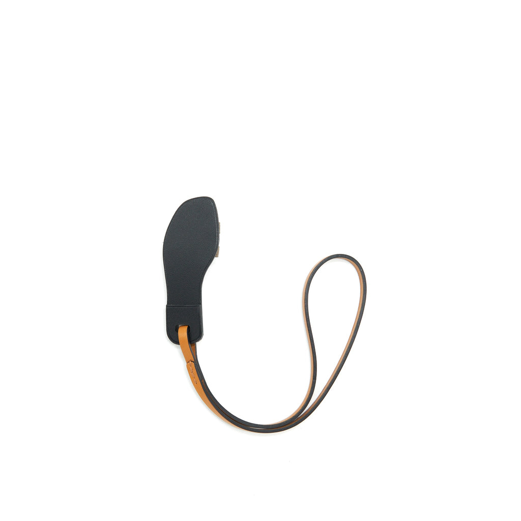 hermes-oran-nano-charm-etoupe