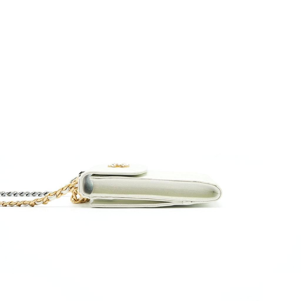 chanel-19-phone-case-with-chain-iridescent-white