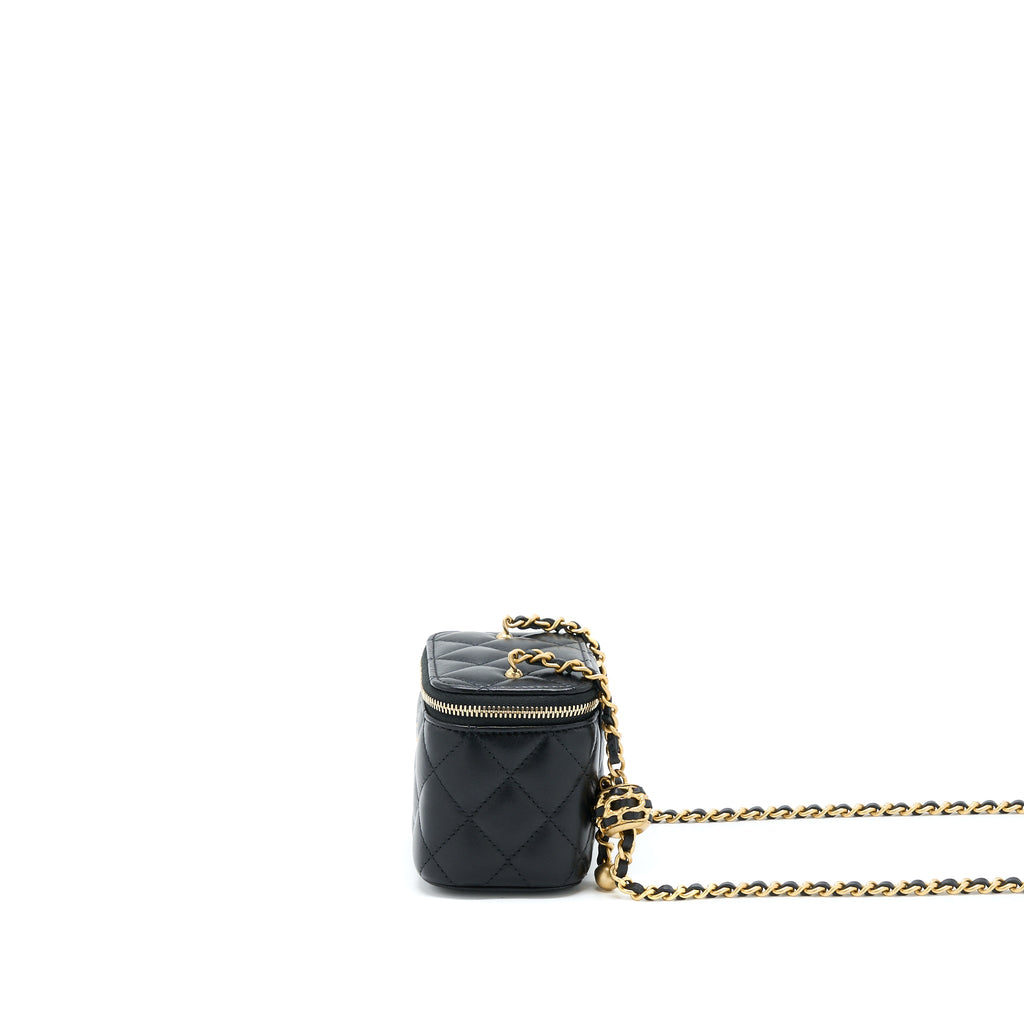 chanel-22a-pearl-crush-mini-vanity-with-chain-lambskin-black-ghw