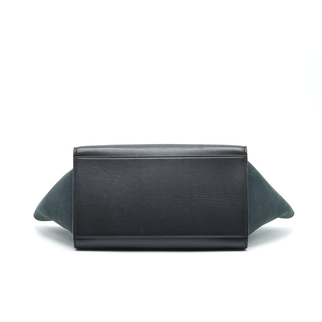 celine-trapeze-bag-navy-black-ghw