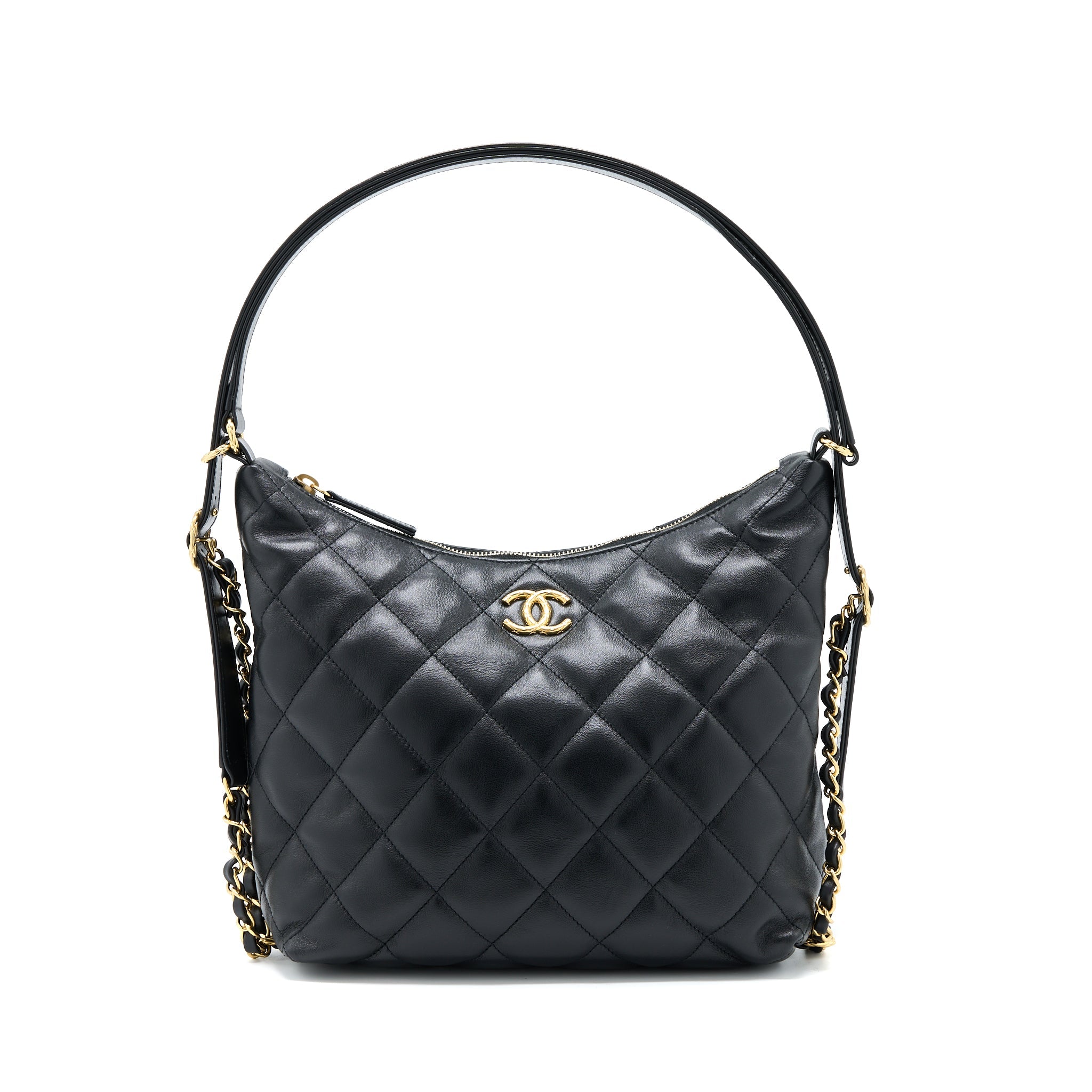chanel-22b-hobo-bag-lambskin-black-ghwmicrochip