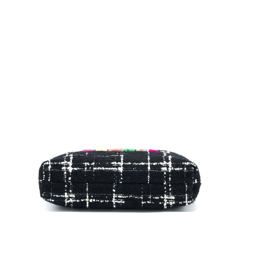 chanel-medium-22-bag-tweed-multicolour-ghwmicrochip