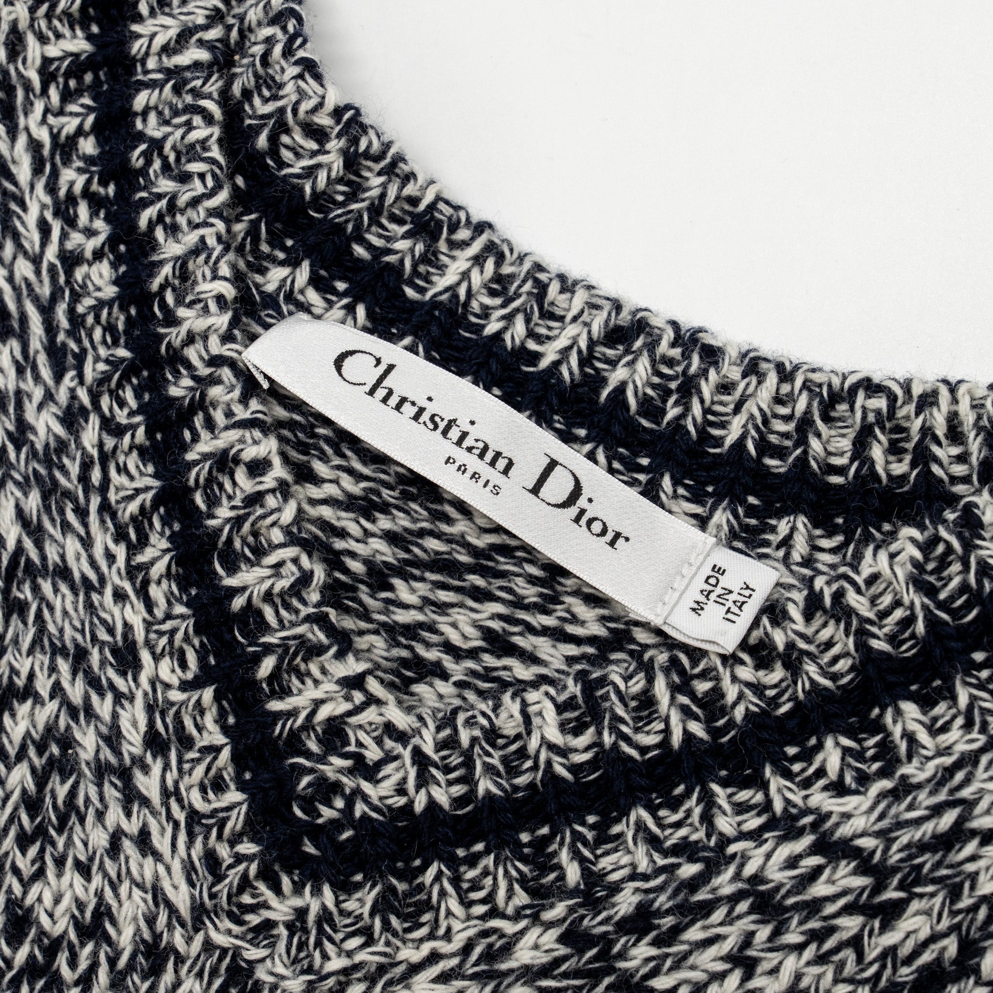dior-size-40-v-neck-sweater-vest-wool-cashmere-navy-white-copy-1