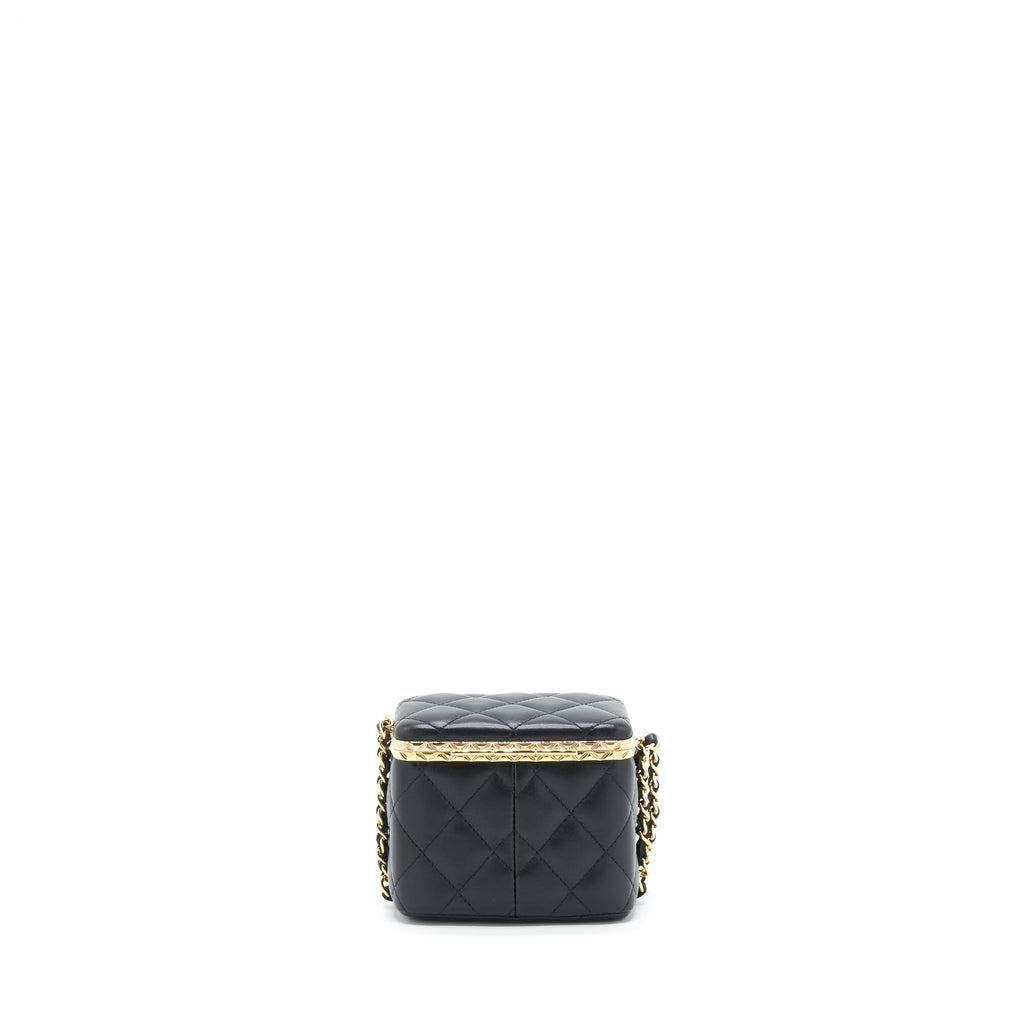 chanel-22s-small-clic-flap-vanity-with-chain-lambskin-black-lghw