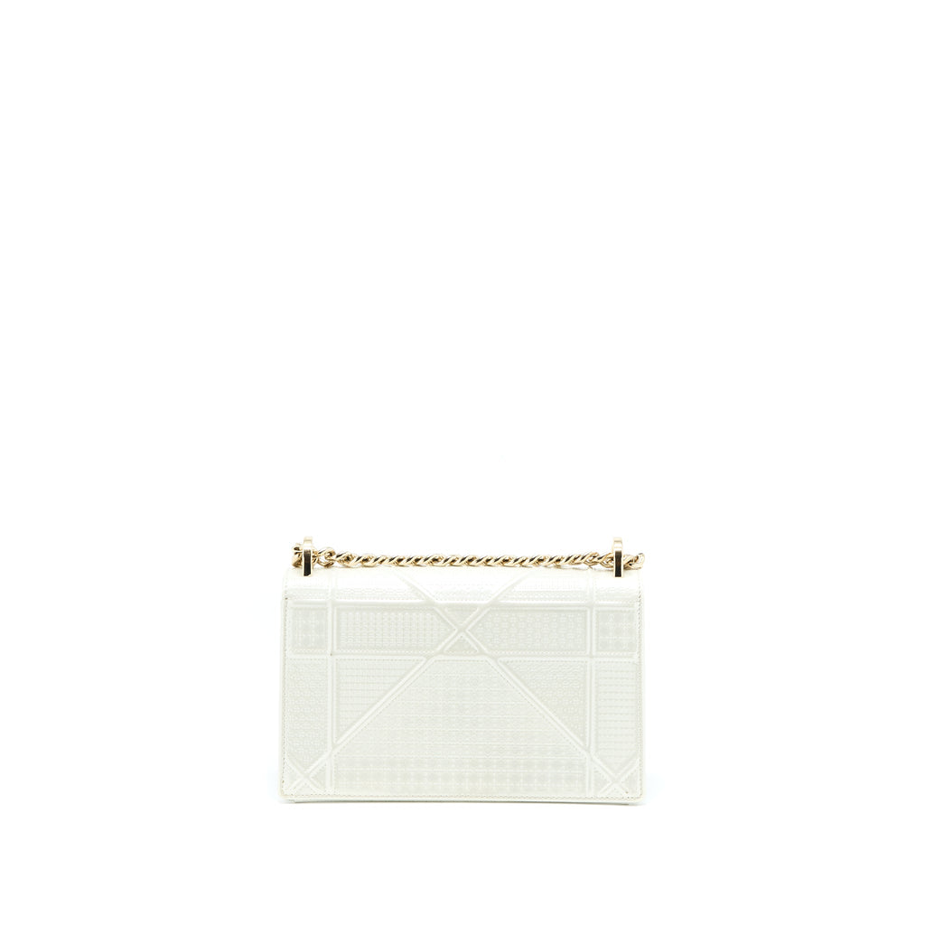 dior-small-diorma-metallic-white-shw