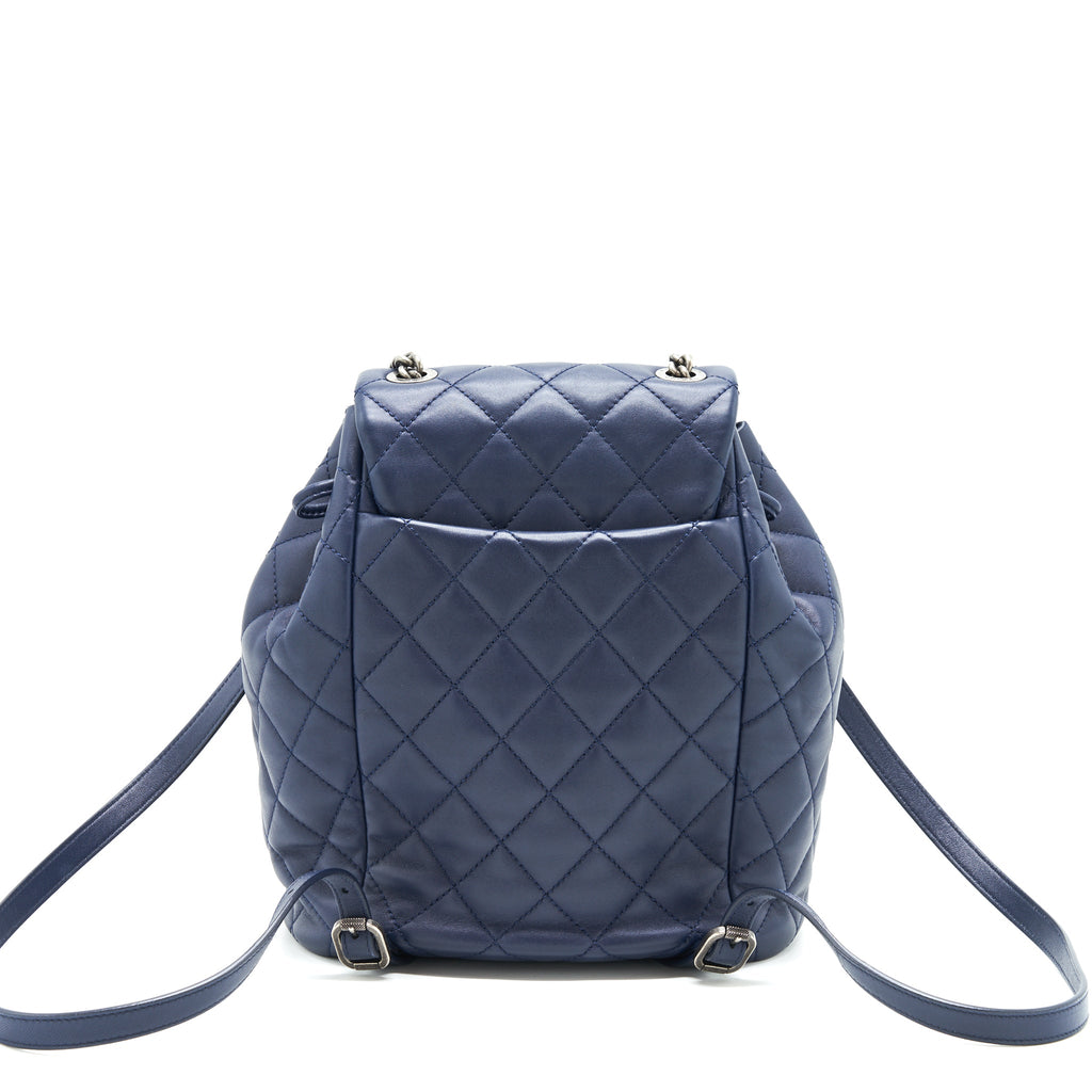 chanel-quilted-backpack-blue-ruthenium-shw