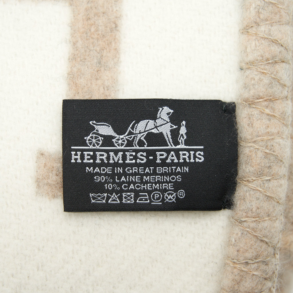 hermes-avalon-throw-blanket-camomille-color