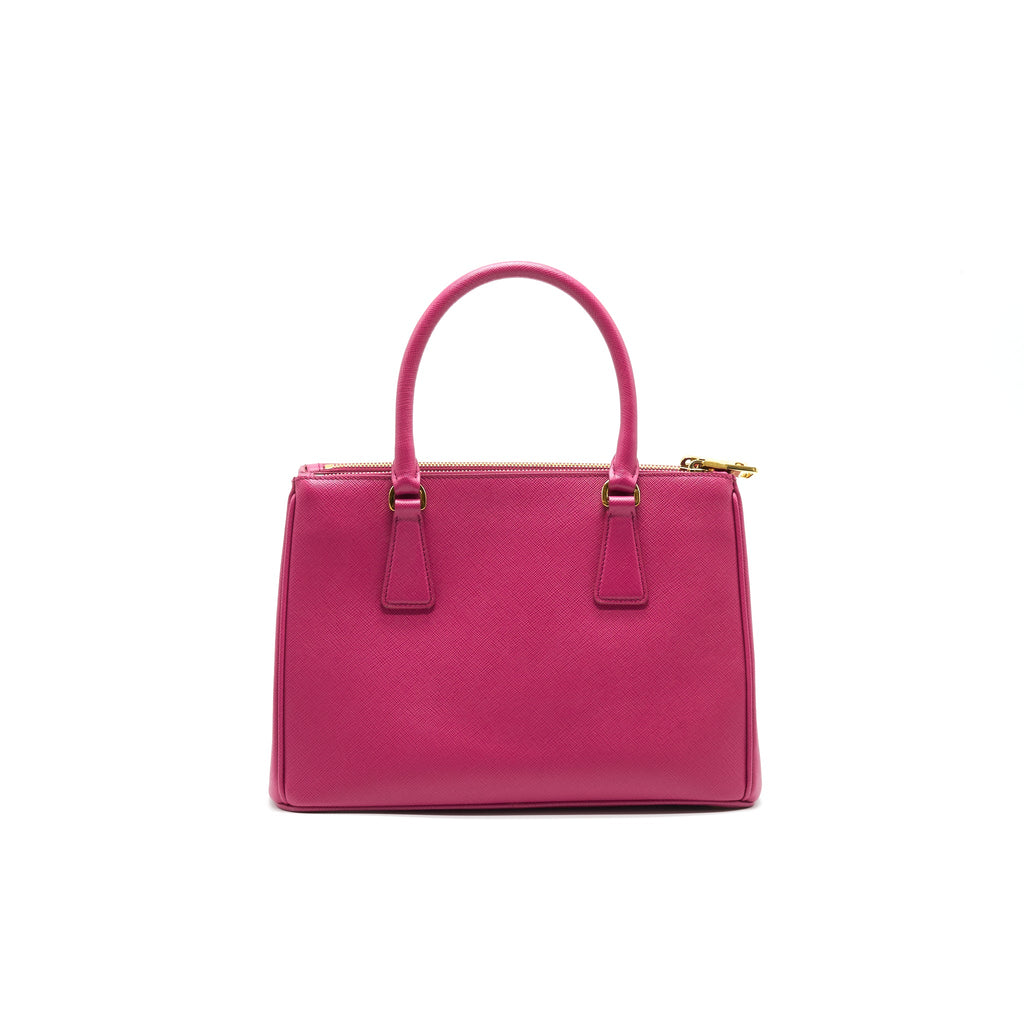prada-saffiano-tote-bag-dark-pink