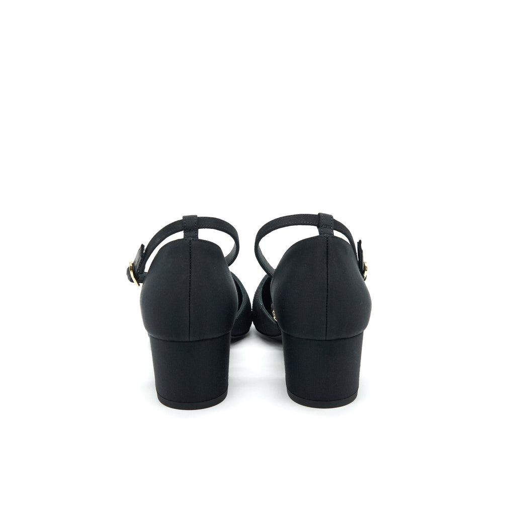 chanel-size-38-black-low-heel-pumps