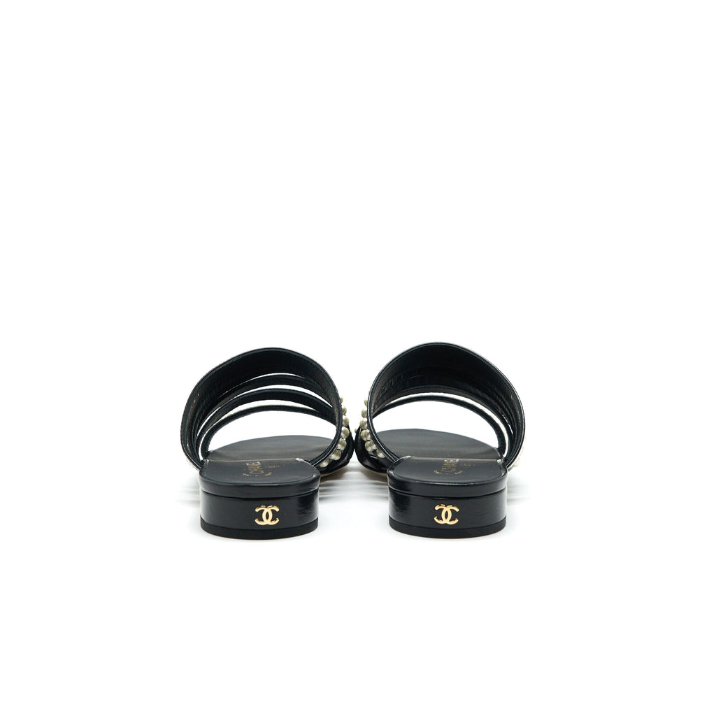 chanel-size37-leather-and-pearl-sandal-black