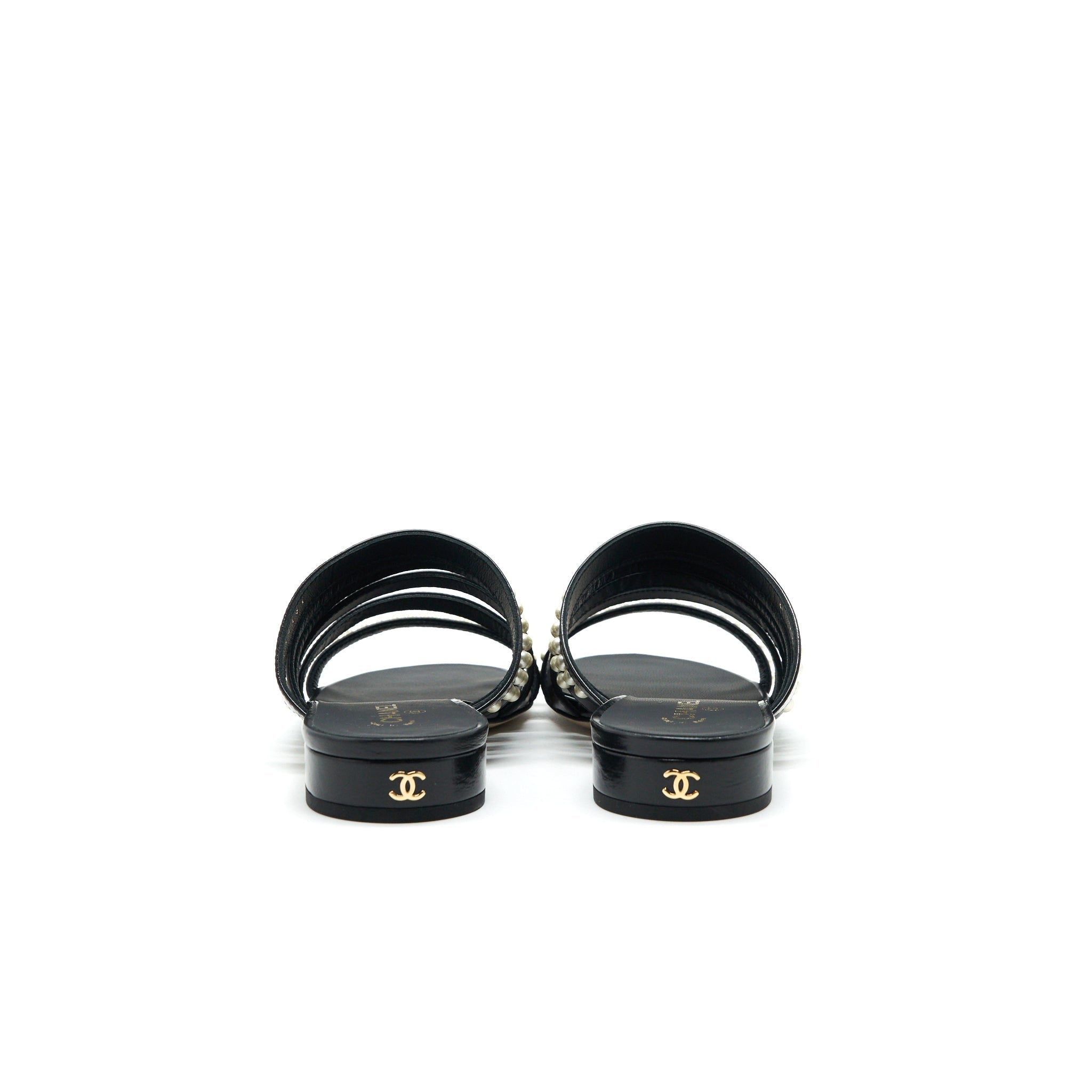 chanel-size37-leather-and-pearl-sandal-black
