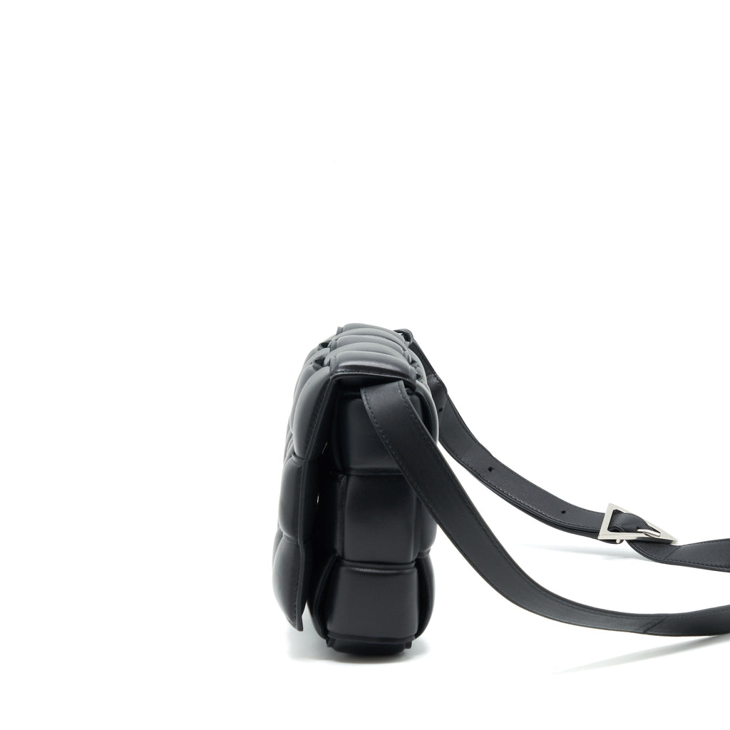 bottega-veneta-padded-cassette-black-shw