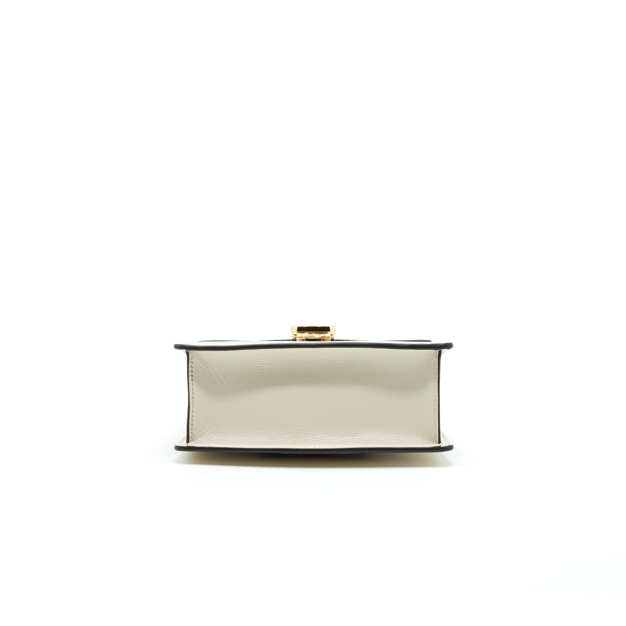 gucci-sylvie-top-handle-bag-limited-edition