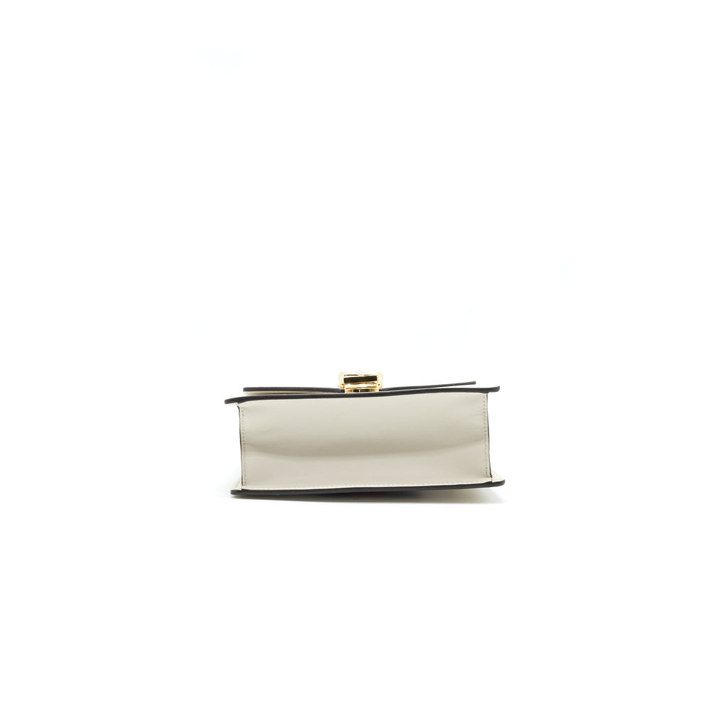 gucci-mini-sylvie-bag-with-top-handle