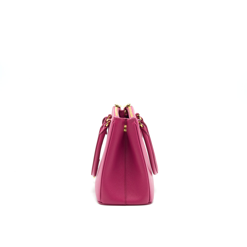 prada-saffiano-tote-bag-dark-pink
