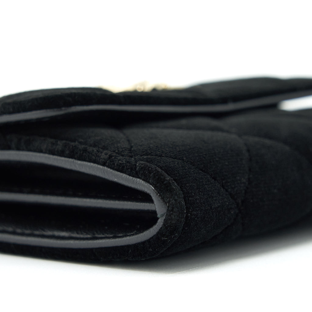 chanel-velvet-cc-logo-small-flap-wallet-black-lghw