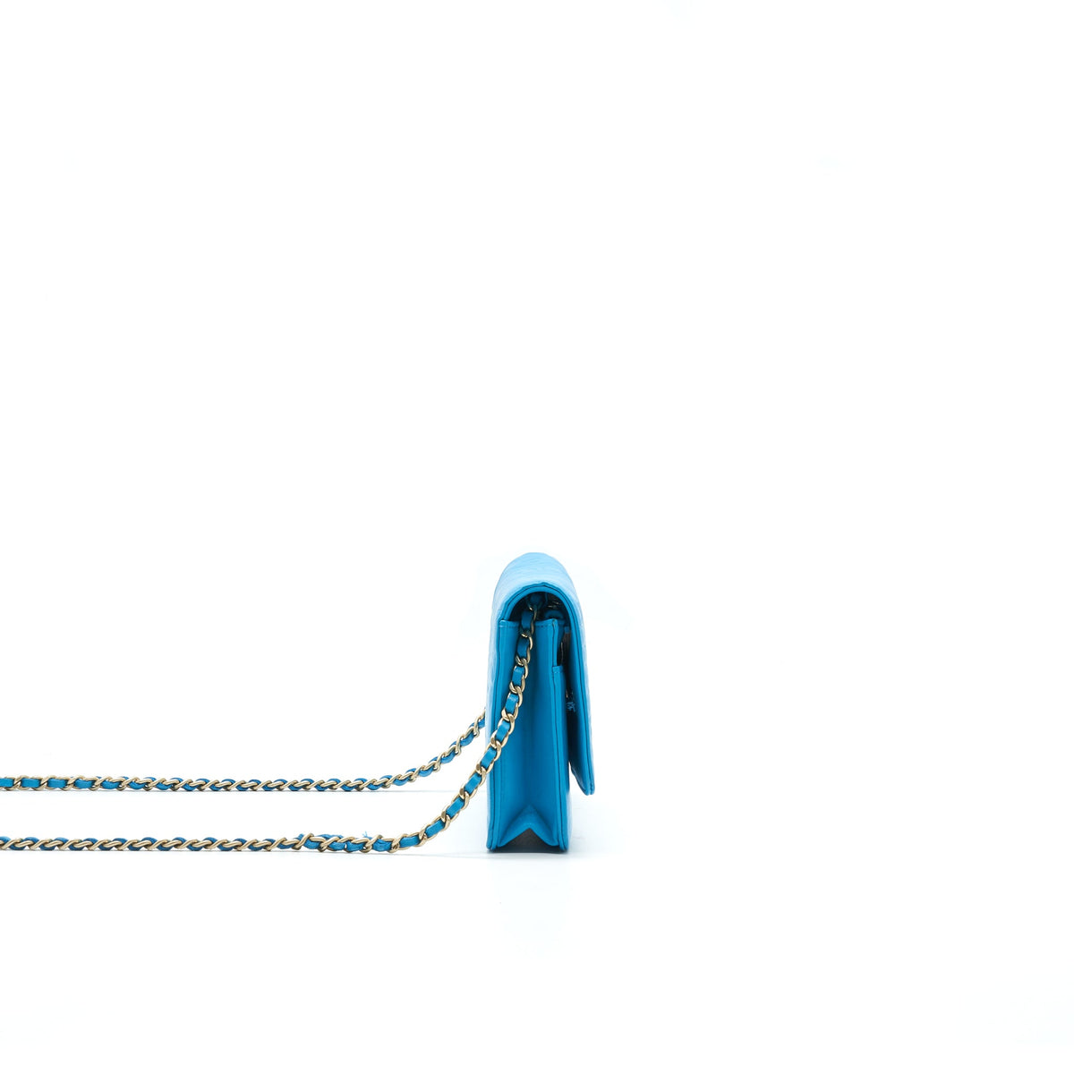 chanel-camelia-wallet-on-chain-lambskin-blue-ghw