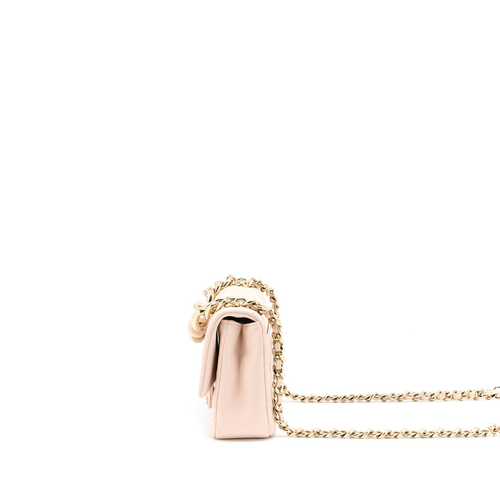 chanel-22c-rectangular-flap-bag-giant-top-handle-lambskin-pink-lghwmicrochip