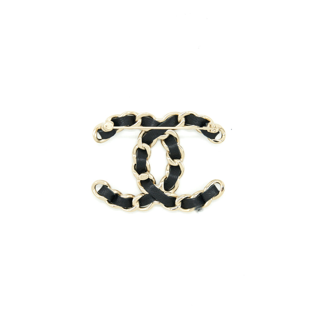chanel-cc-logo-leather-chain-brooch-black-lghw-2