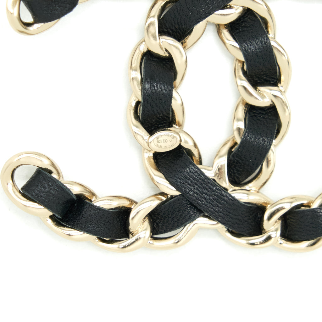 chanel-cc-logo-leather-chain-brooch-black-lghw-1