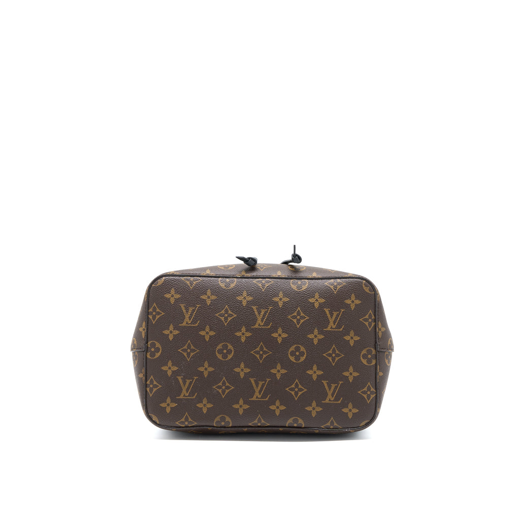 louis-vuitton-neonoe-monogram-canvas-black-ghw