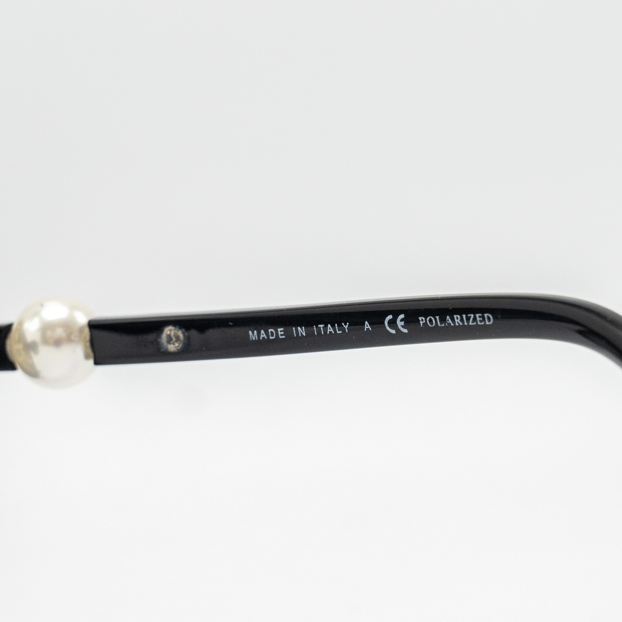 chanel-sunglasses-with-pearl-black-ghw