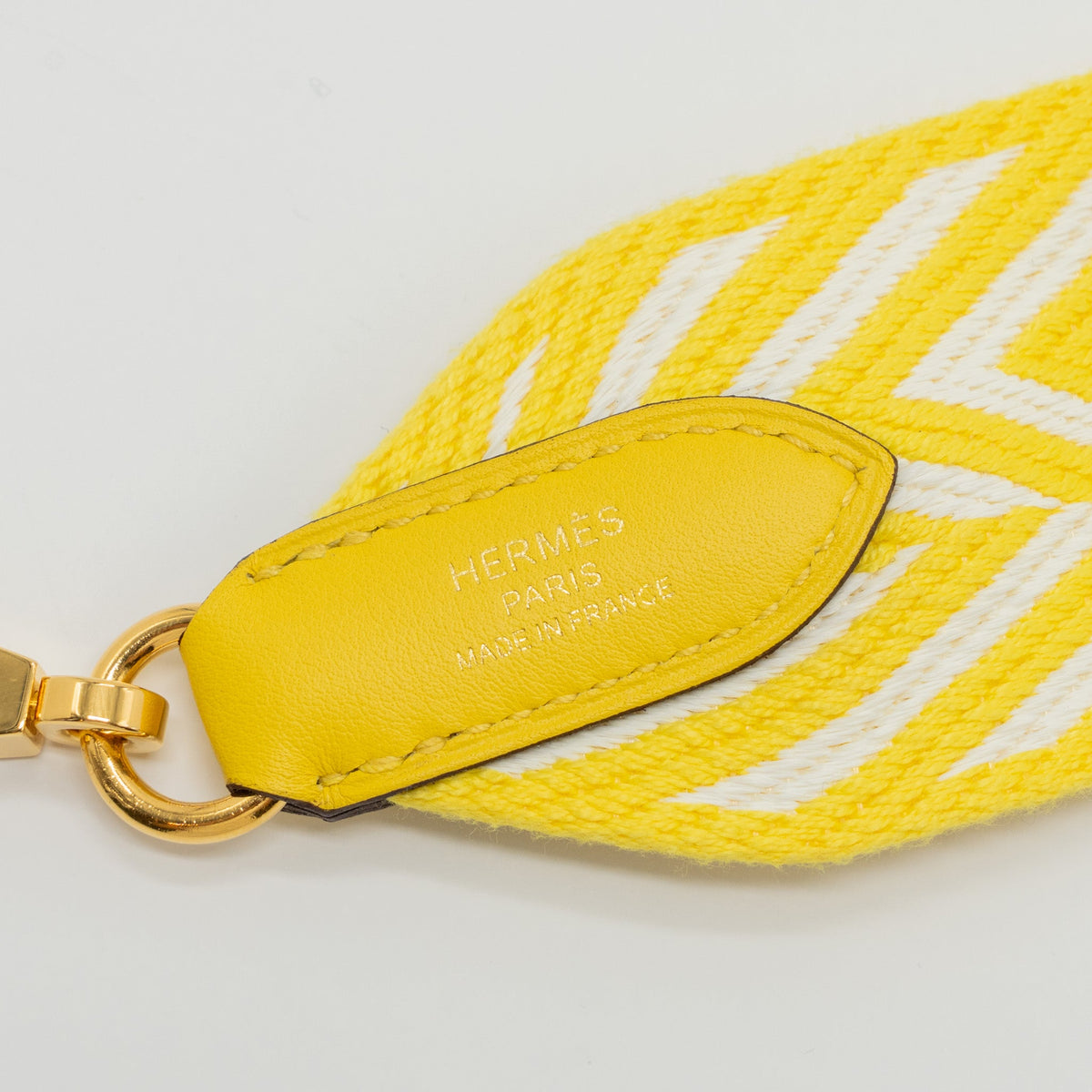 hermes-85cm-shoulder-strap-canvas-multicolour-yellow-white-ghw