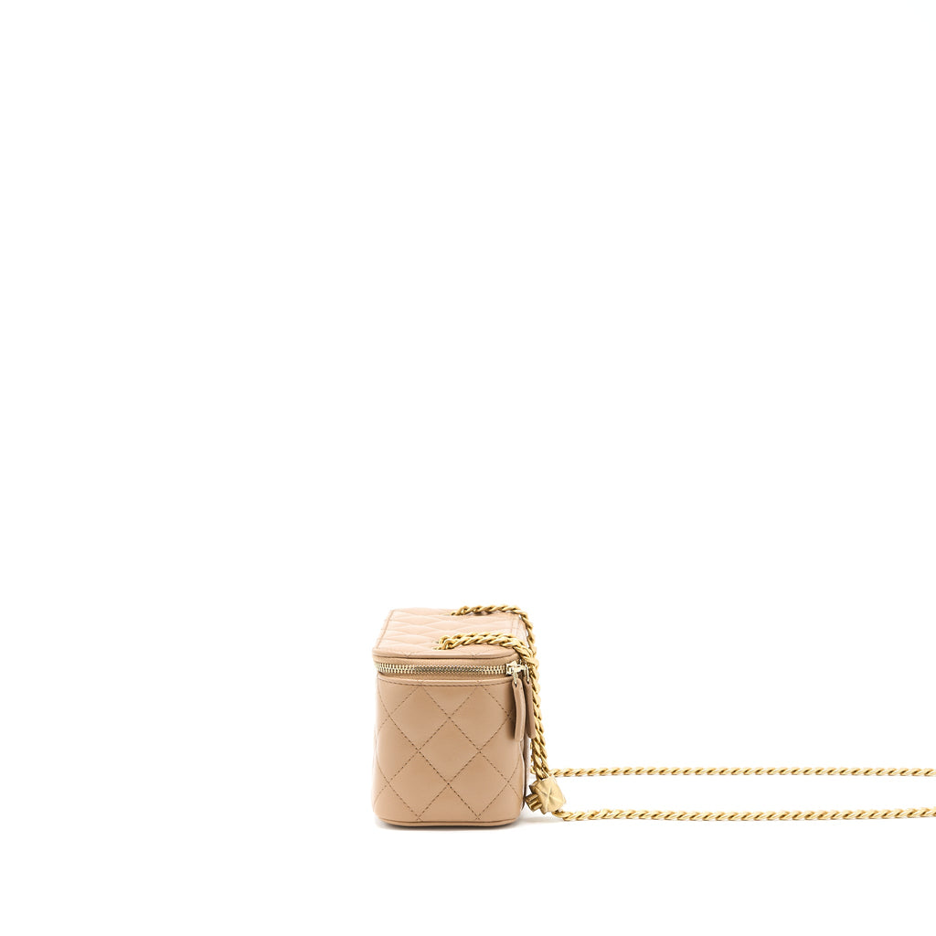 chanel-22k-gold-pillar-adjustable-chain-long-vanity-lambskin-beige-brushed-ghw-microchip-1