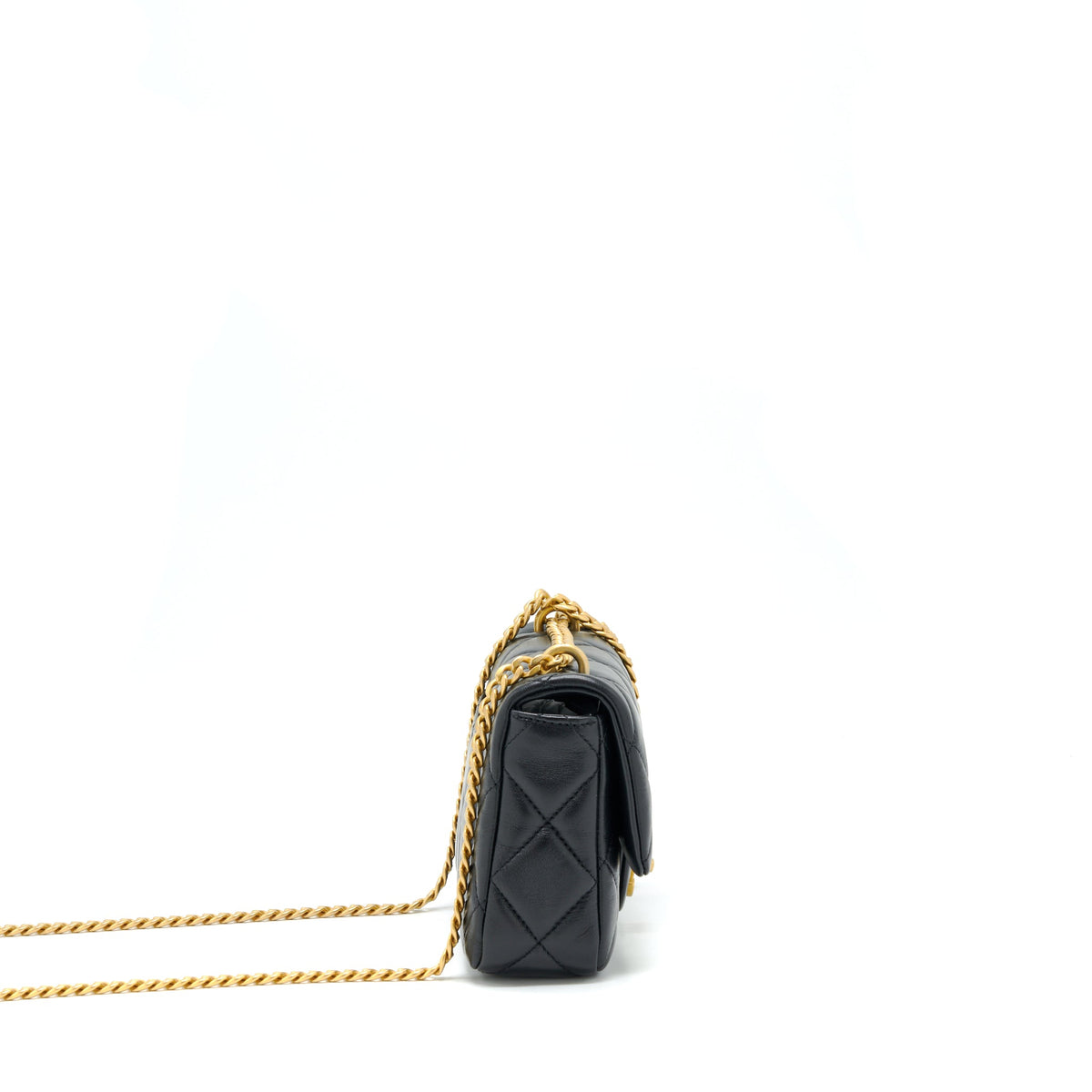 chanel-22p-seasonal-mini-square-flap-bag-lambskin-black-ghw